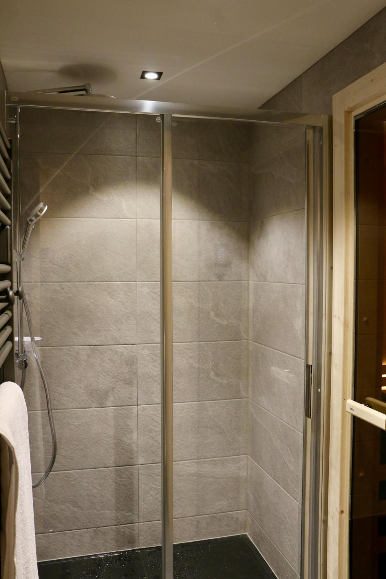 Appartement Le 351 莱热 外观 照片